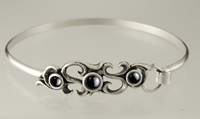 Sterling Silver Victorian Strap Latch Spring Hook Bangle Bracelet with Hematite